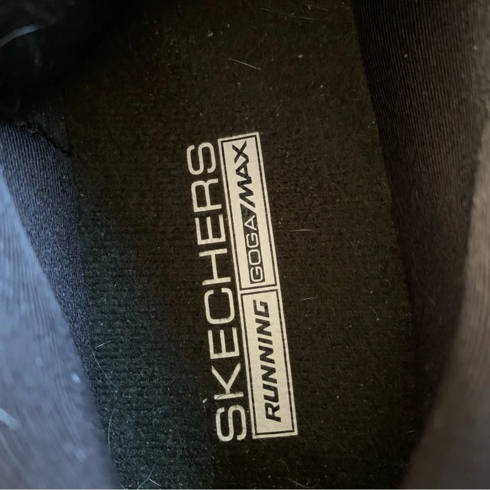 Skechers Sneakers Tennis Shoes GO RUN Supersonic Max Black Size 9.5 Running - Picture 9 of 15